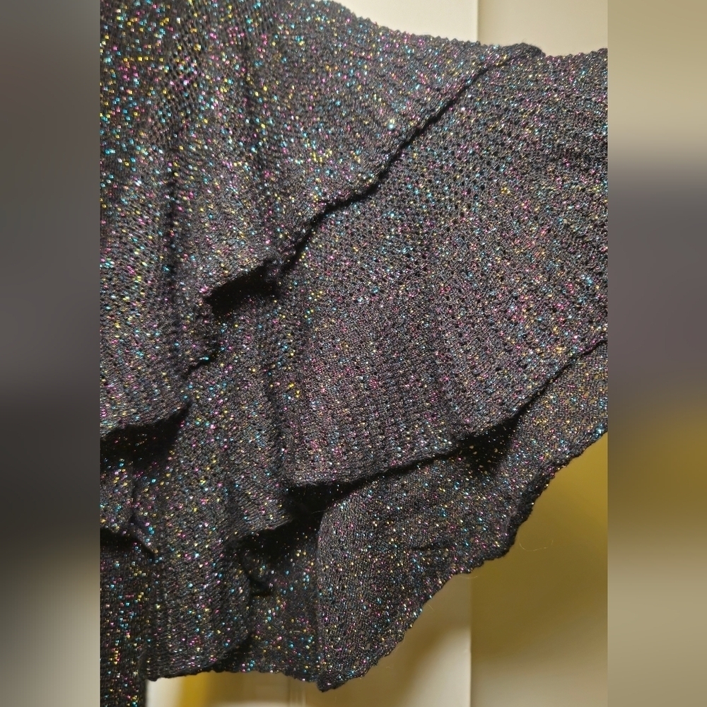 DKNY Black Ruffled Sleeve Sweater - Picture 4 of 5